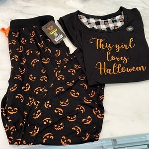 NWT - Rene Rofe - This girl loves Halloween set